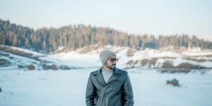 Read more about the article Czy Skórzane Kurtki Oddychają i Chronią przed Wiatrem?