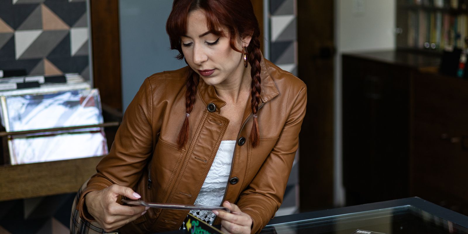 Read more about the article Jak długo wytrzyma prawdziwa skórzana kurtka?